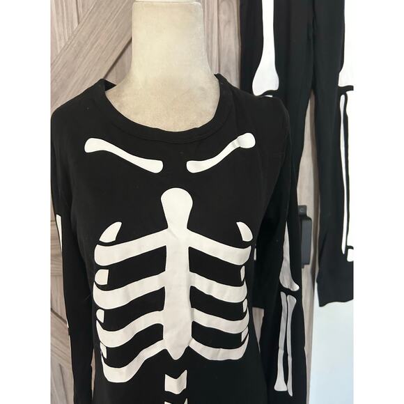NWT Womens Halloween Skeleton PJ set Small - Picture 4 of 8